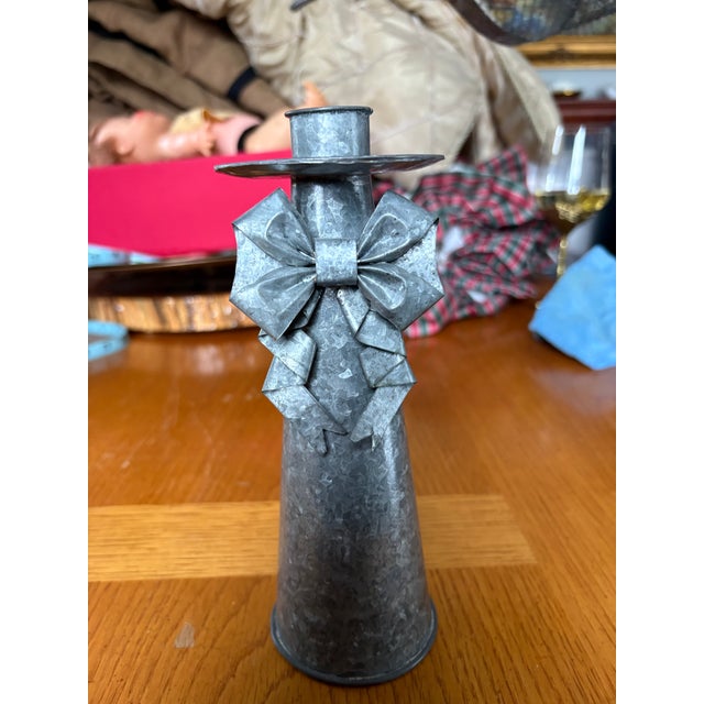 1990s Handcrafted Philippine Galvanized Metal Bow Candleholders & Heart Basket – 3 Pc Set For Sale - Image 4 of 8