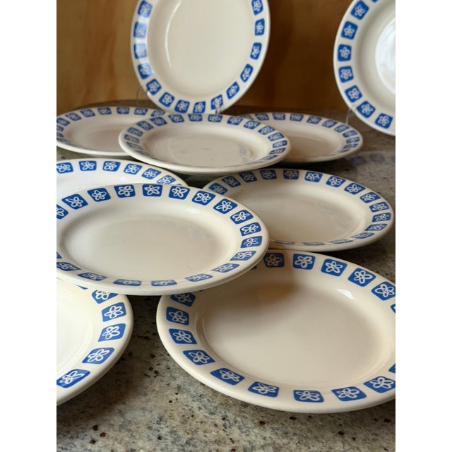 Vintage Atomic Blue Flower Luncheon Plates, 1960, Set of 16, in Flawless conditions. Designed 1960 to 1969
