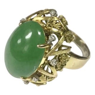 Jade and Diamond Cocktail Ring, 14k Yellow Gold For Sale