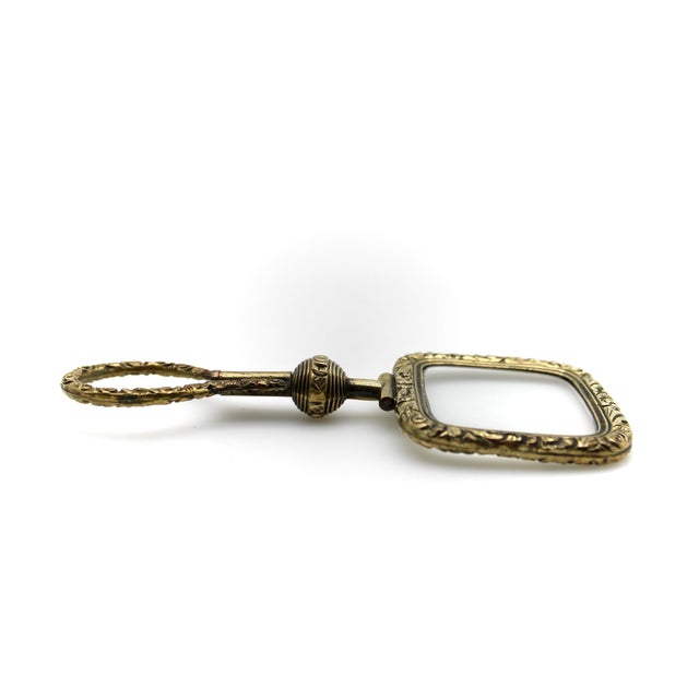 Mid 19th Century Georgian Pinchbeck Quizzing Glass With Floral Motif and Swivel Handle For Sale - Image 4 of 7