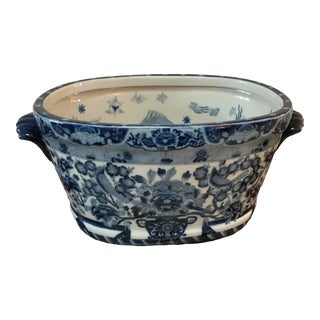 Vintage English Style Blue and White Ironstone Footbath For Sale
