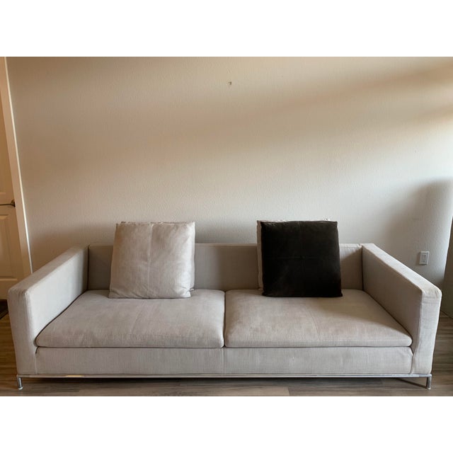 Iconic George sofa by B&B Italia modern lines and metal frame.