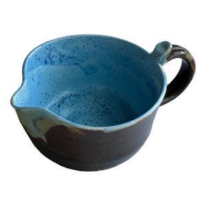 Vintage Traditional Blue Pottery Gravy Boat