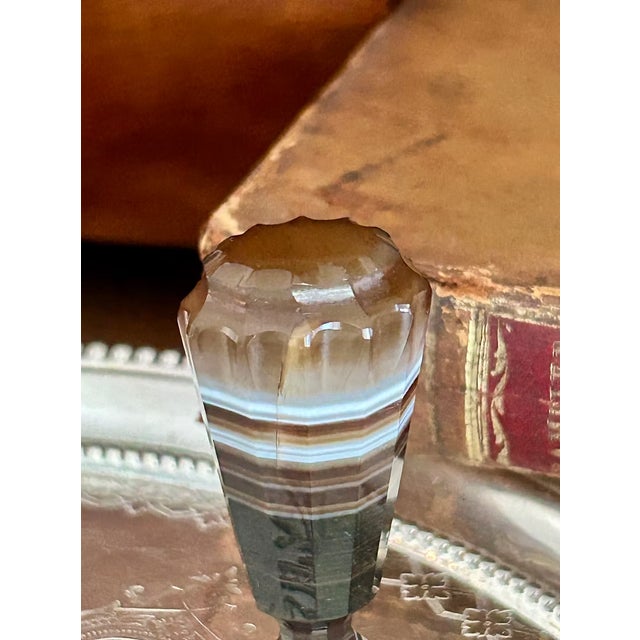 Antique French Faceted Banded Agate Desk Seal For Sale - Image 4 of 4