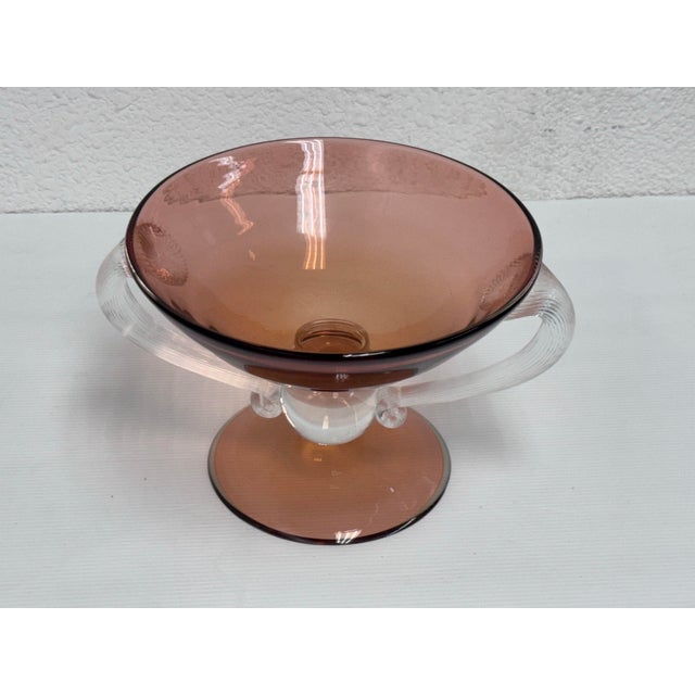 Design Plus Gallery presents a "Lagoon" glass bowl, designed by Chip Scarborough for the Fusion Z. This rare piece...