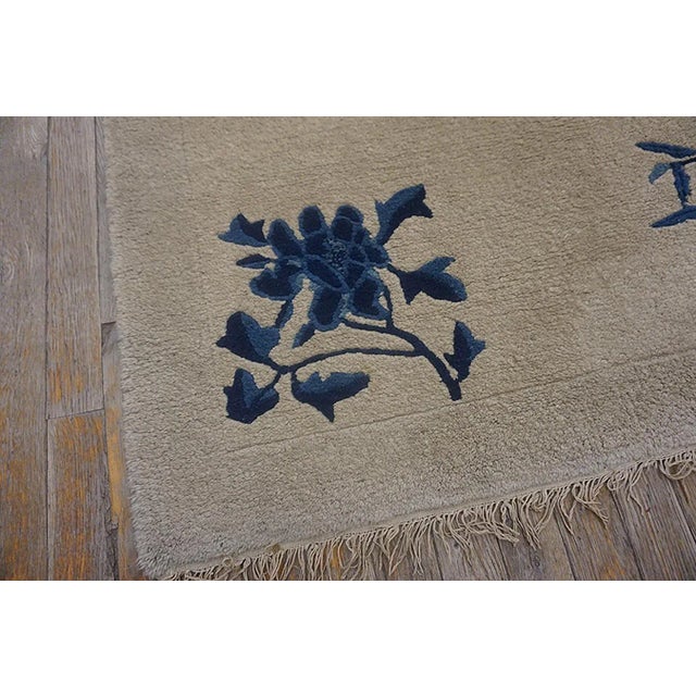 1920s Rectangle Ivory Floral Antique Chinese Peking Small Size Knotted Wool Rug For Sale - Image 4 of 7