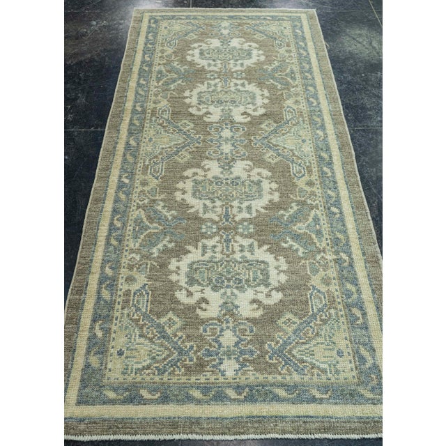 Early 21st Century Turkish Oushak Rug 2'11" x 6'7" #19453 For Sale - Image 5 of 8