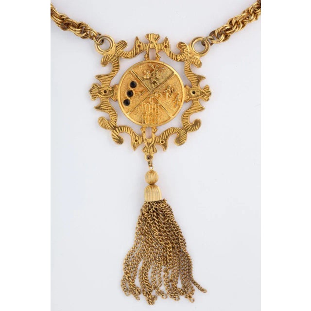 1960s Shield Medallion Necklace For Sale - Image 4 of 9