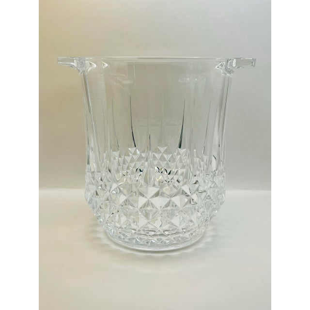 A vintage handled diamond faceted crystal ice/ champagne bucket.