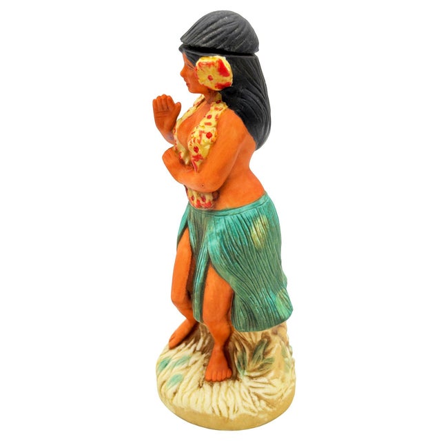 1976 Ceramic Hawaiian Hula Dancer in Lei and Grass Skirt For Sale - Image 4 of 8