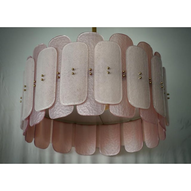Mid-Century Round Pink Murano Glass and Brass Chandelier For Sale - Image 4 of 11