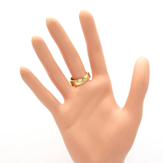 18k Yellow Gold Emerald and Diamond Ring, Size 6.25 For Sale In New York - Image 6 of 14