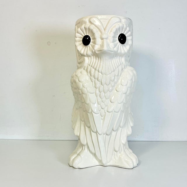 Chippendale April Showers…1970s Vintage Boho Chic Arts & Crafts Trompe L’Oeil Owl Ceramic Umbrella Stand For Sale - Image 3 of 13