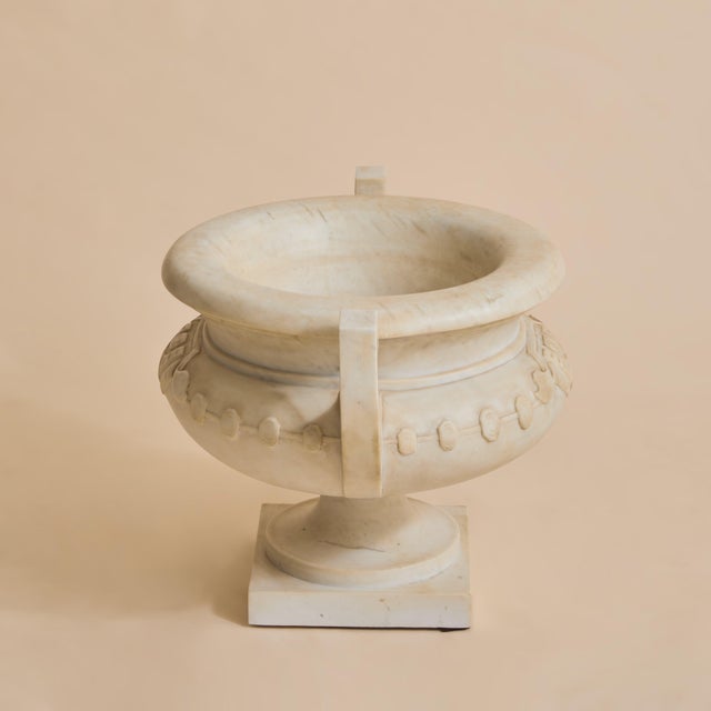 19th Century Italian Neoclassical Carrara Marble Urn For Sale - Image 4 of 10