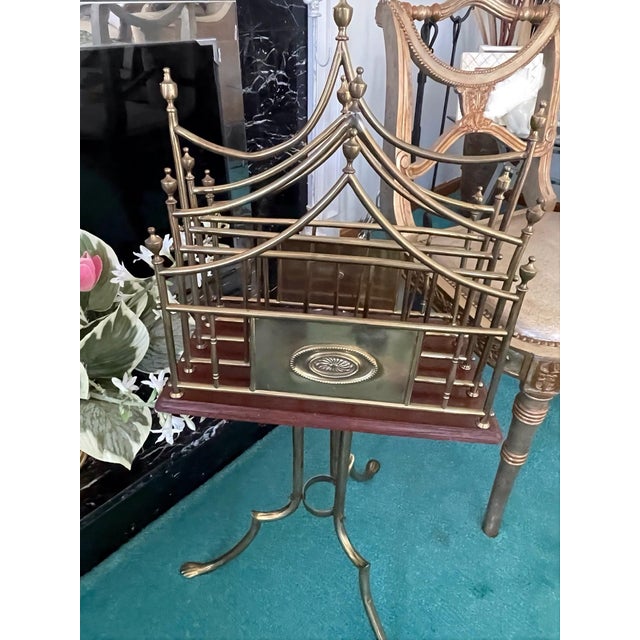 Traditional Edwardian Hall Bm Brass & Mahogany Revolving Newspaper/Magazine Rack – English Canterbury For Sale - Image 3 of 15
