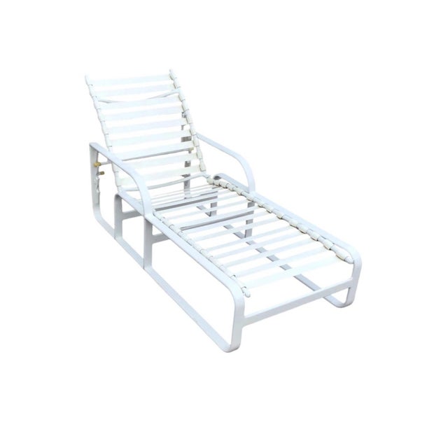 An elegant and highly recognizable design by Jordan Brown, this sculptural chaise lounge showcases the designer’s...