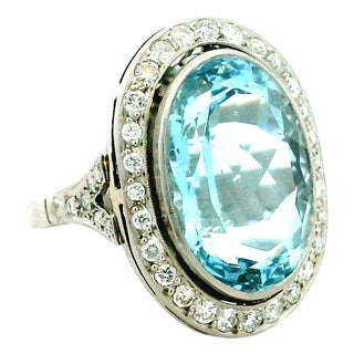 1920s Art Deco Platinum Aquamarine & Diamond Cocktail Ring, Size 6.25 For Sale