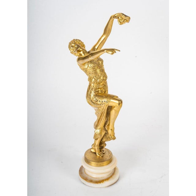 Art Nouveau Gilt Bronze Sculpture in Onyx Base attributed to Joe Descomps, 1900s For Sale - Image 4 of 10