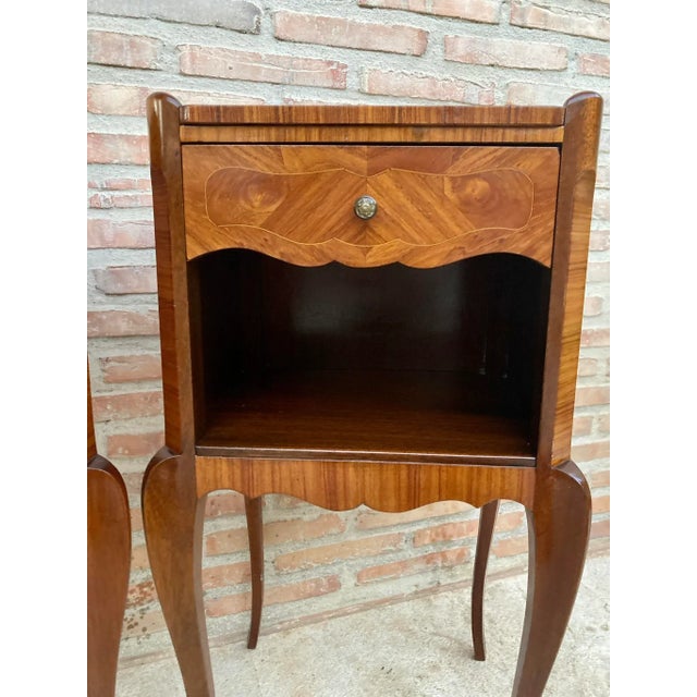 Early 20th Century French Marquetry and Iron Hardware Bedside Tables or Nightstands with Drawers and Open Shelf, Set of 2 For Sale - Image 12 of 13
