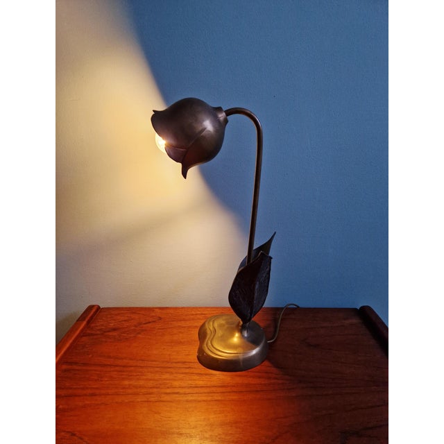 Hollywood Regency Hollywood Regency Floral Table Lamp in Bronze and Brass, 1970 For Sale - Image 3 of 15