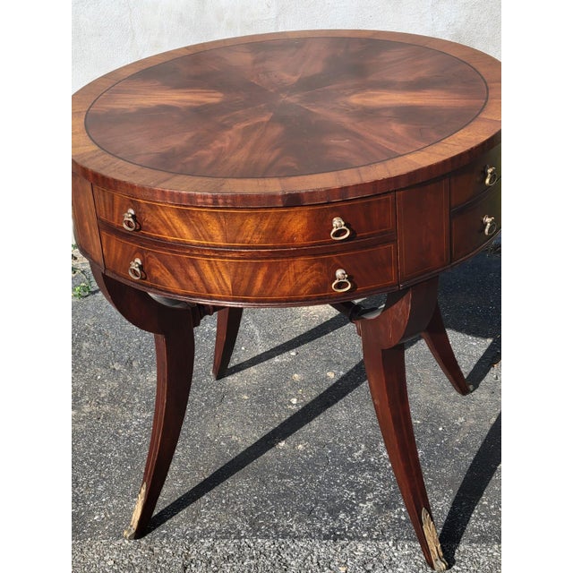 Beautiful Flame Mahogany Center Table Made Attributed to Weiman Furniture American Made For Sale - Image 10 of 12
