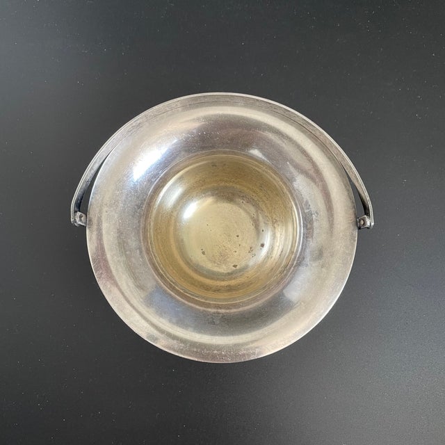 Early 20th Century Empire Silver Co Silverplate Footed Serving Bowl With Greek Key Handle For Sale - Image 5 of 11