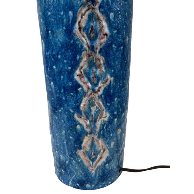 Guido Gambone 1950s Mid-Century Modern Guido Gambone Ceramic Table Lamp - Italian Cobalt Blue For Sale - Image 4 of 10