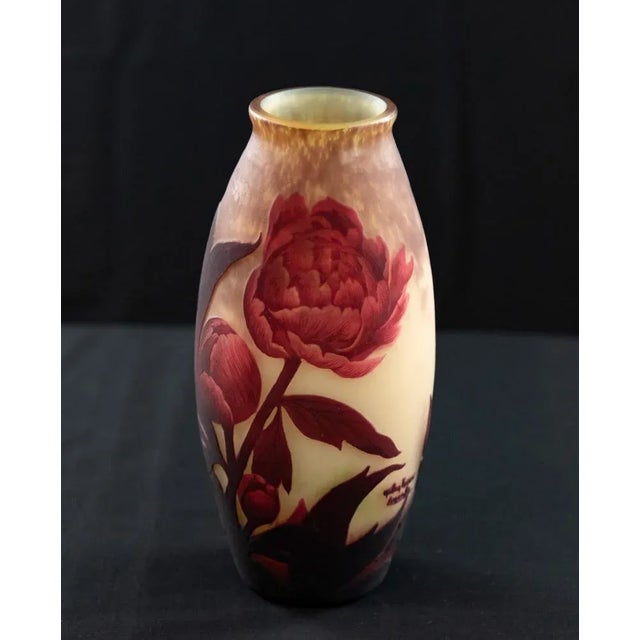Peony Vase from Muller Frères, 1890s For Sale - Image 6 of 6