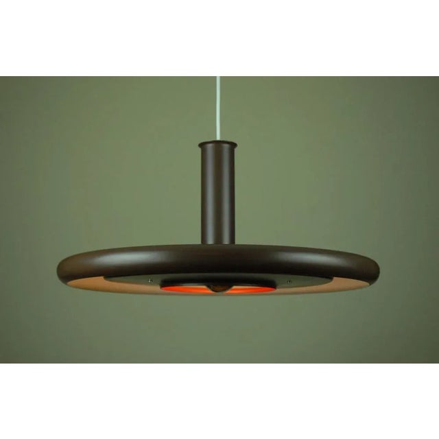 The Hans Due Optima pendant lamp exists in 3 versions- Optima 5, 6 and 7 in 20cm, 50cm and 60cm respectively. Made in...