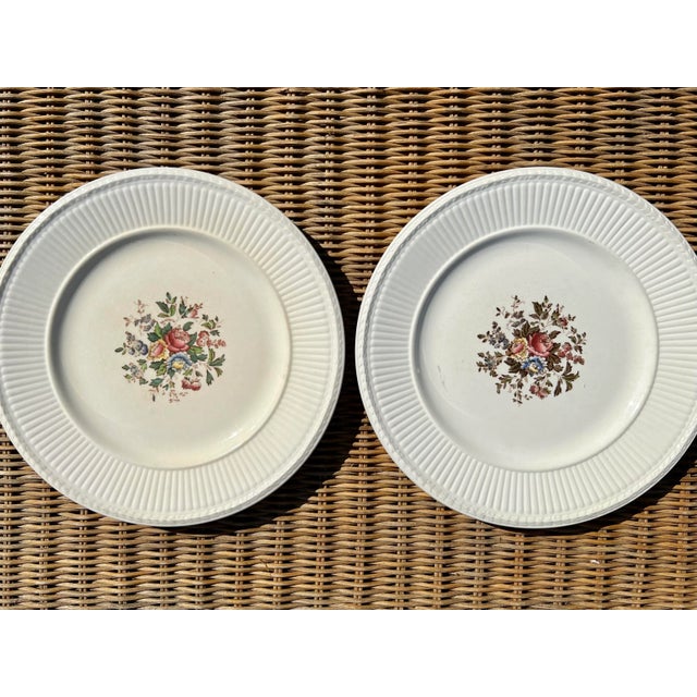 English Wedgwood Conway Plates- a Pair For Sale - Image 3 of 9