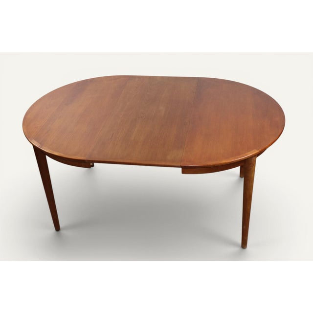 Danish Extendable Round Teak Dining Table, 1960s For Sale - Image 17 of 18