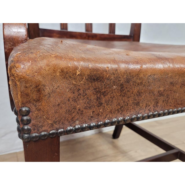 19th Century Victorian English Armchair in Carved Leather and Mahogany, 1890 For Sale - Image 9 of 18
