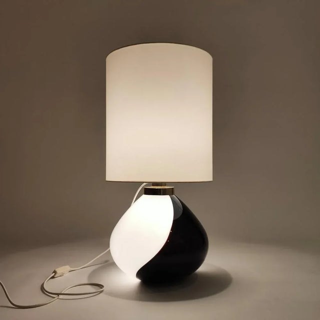 Italian Table Lamp in the style of Vistosi, 1970s For Sale - Image 4 of 11