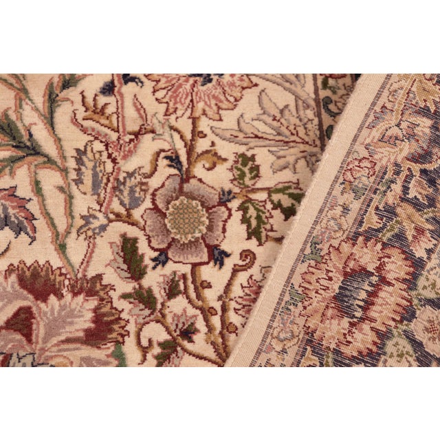 Textile Shabby Chic Floral 1990's Pak-Persian Ivory/Blue Wool Rug - 6'1'' X 9'1'' For Sale - Image 7 of 9