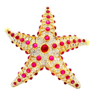 Ruby Diamond 18k Yellow Gold Starfish Brooch For Sale