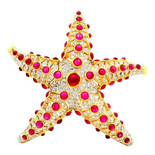 Ruby Diamond 18k Yellow Gold Starfish Brooch For Sale
