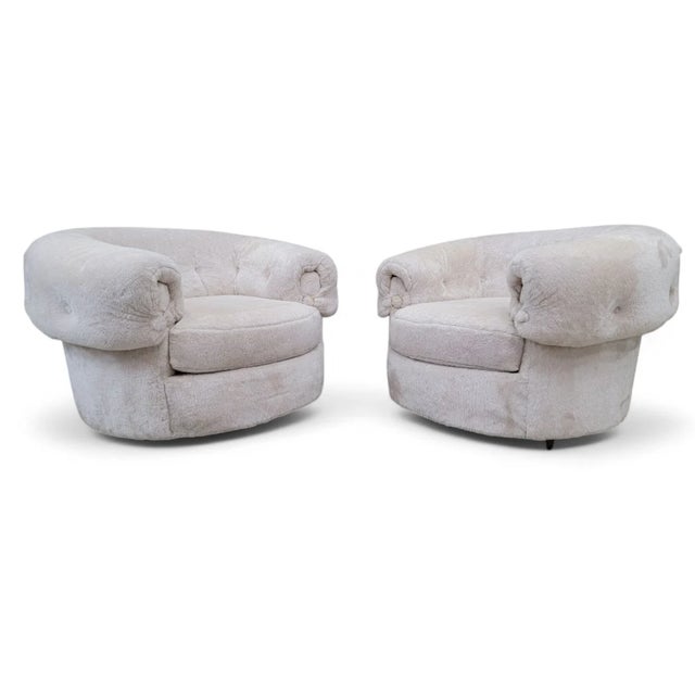 Textile Mid Century Modern Cream Teddy Bear 2 Lounge Chairs by Schweiger Industries For Sale - Image 7 of 10