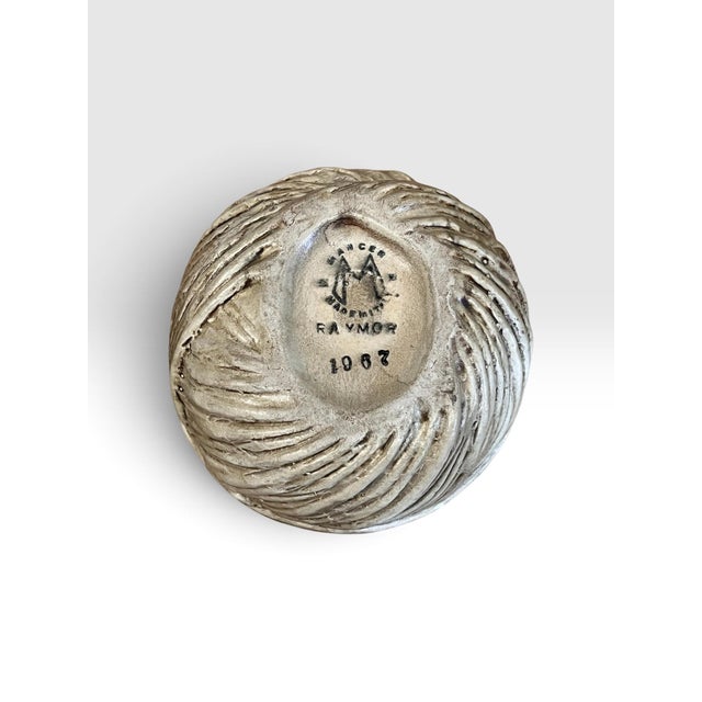 Pair of 1968 Mancioli for Raymor Italian Ceramic Yarn Ball Lidded Boxes For Sale In West Palm - Image 6 of 8