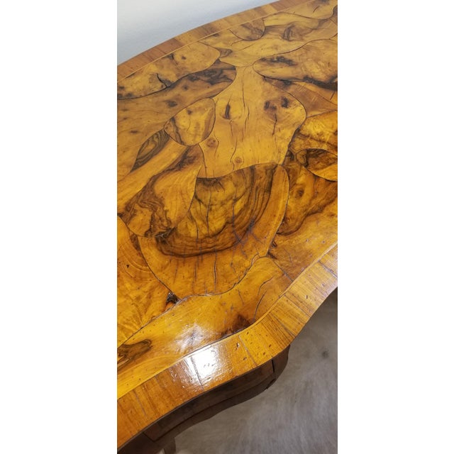 Final Clearance Thru 1/30 Only Maitland-Smith Inspired Oyster Burl BurlWood Italian Desk 20th Century For Sale - Image 11 of 13