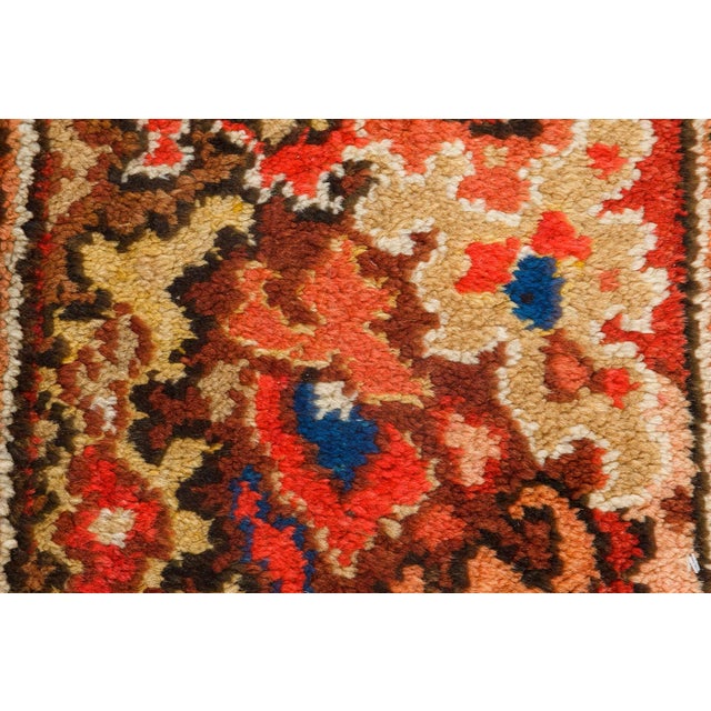 1900s Antique English Axminster Wool Runner For Sale In New York - Image 6 of 8