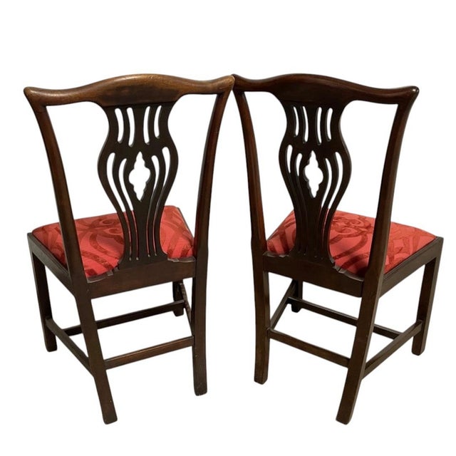 Traditional Pair of Traditional Mahogany Finish Dining Chairs W/ Upholstered Seats For Sale - Image 3 of 5