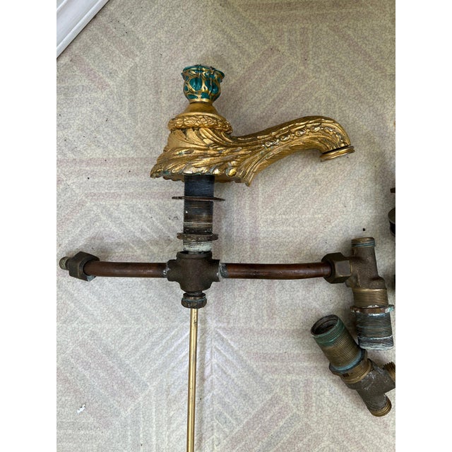 Vintage Sherle Wagner Chinoiserie Hand-Painted Porcelain Sink & Gilt Faucet Set For Sale In Portland, ME - Image 6 of 16