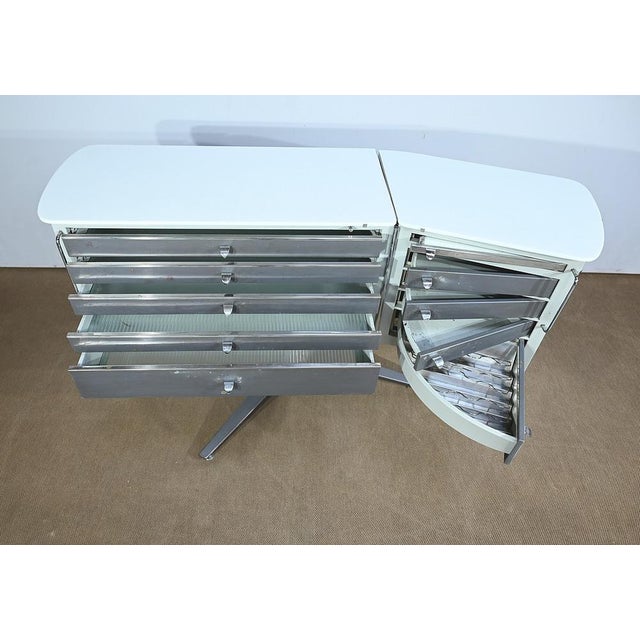 System dentist furniture, originally designed by Italian designer Pininfarina for Gallus (Swiss company). Very practical...