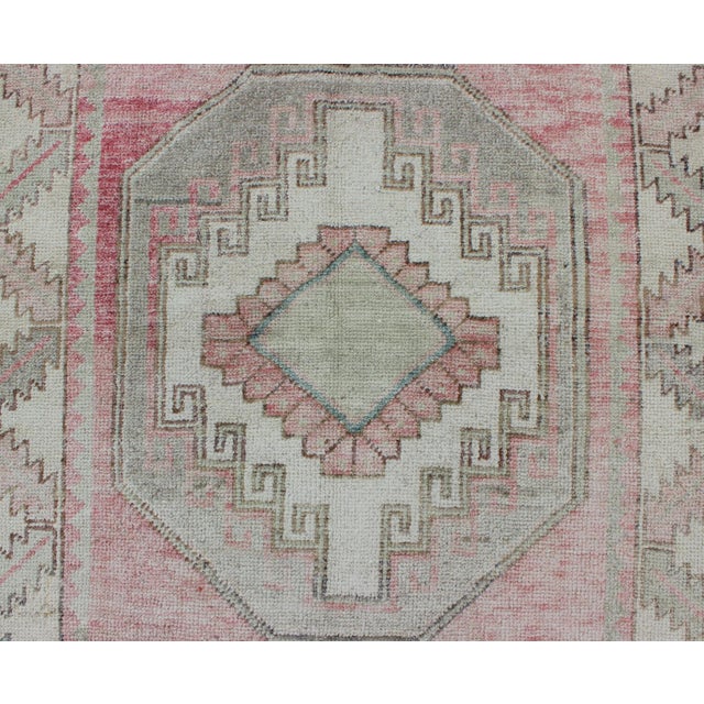 Mid 20th Century Pink, Light Green, and Ivory Vintage Rug With Flower Medallion Pattern For Sale - Image 5 of 11