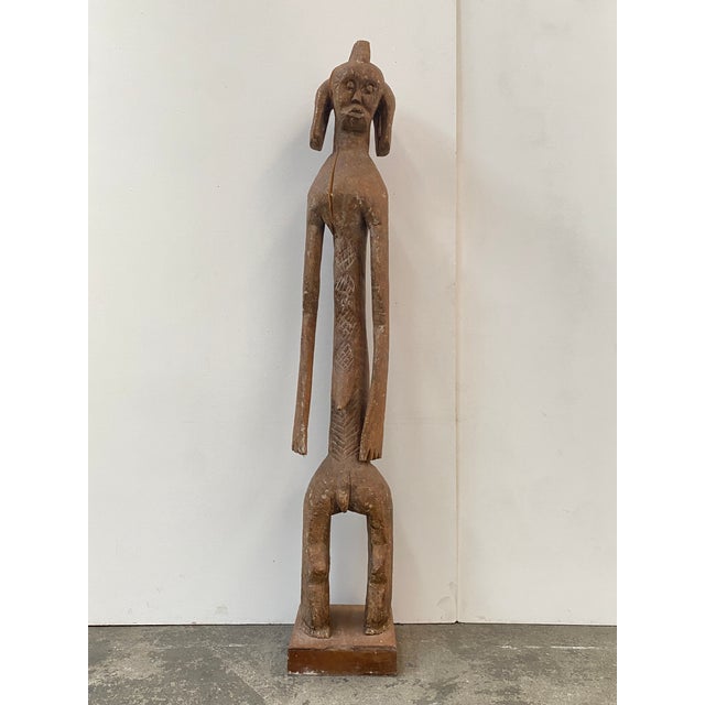 Wood Mid-20th Century Nude Mumuye Sculpture in Wood, 1950s For Sale - Image 7 of 7