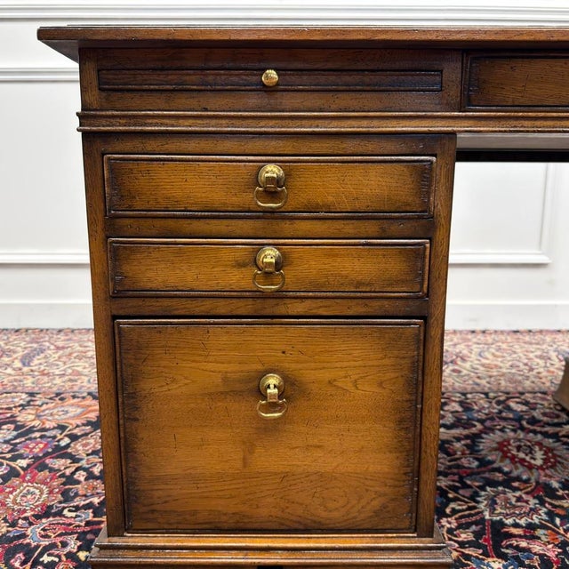 Classic English Chesterfield Desk from RAC For Sale - Image 12 of 18