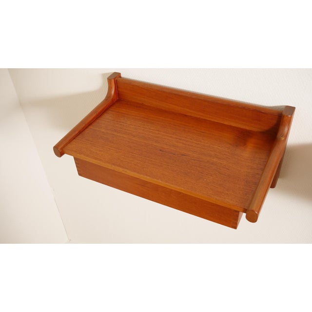 Danish Floating Bedside Tables in Teak, Set of 2 For Sale - Image 5 of 11
