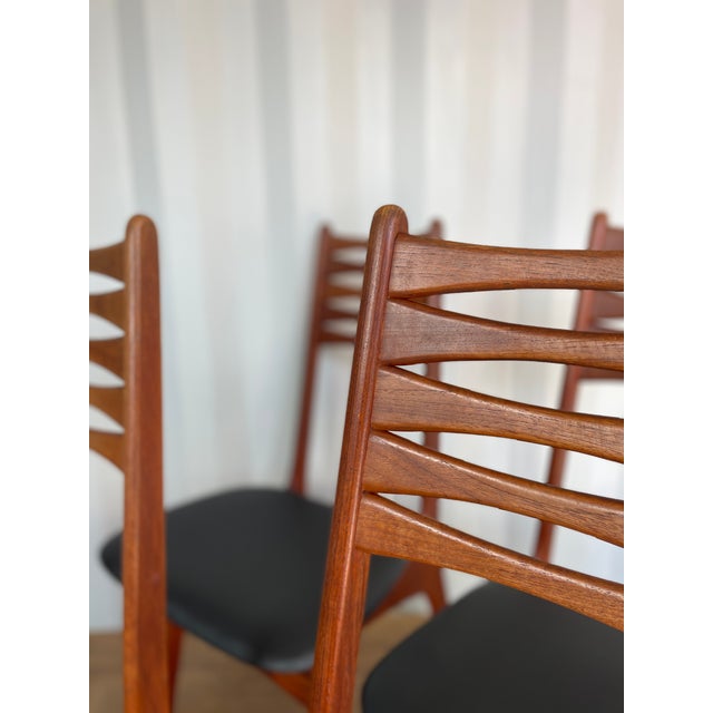 Model 83 Dining Chairs from Boltinge Stolefabrik, Denmark, 1960s, Set of 4 For Sale - Image 4 of 13