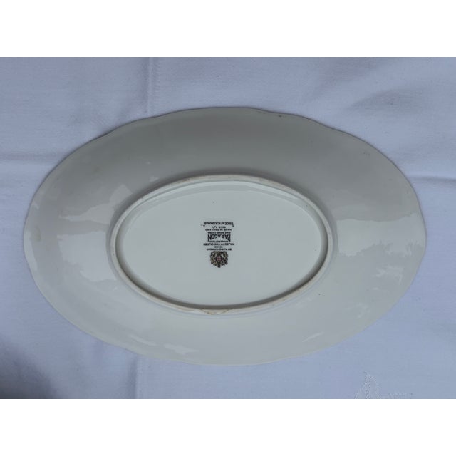 Vintage Paragon "Tree of Kashmir" Bone China Gravy Boat & Underplate Set For Sale In San Francisco - Image 6 of 11