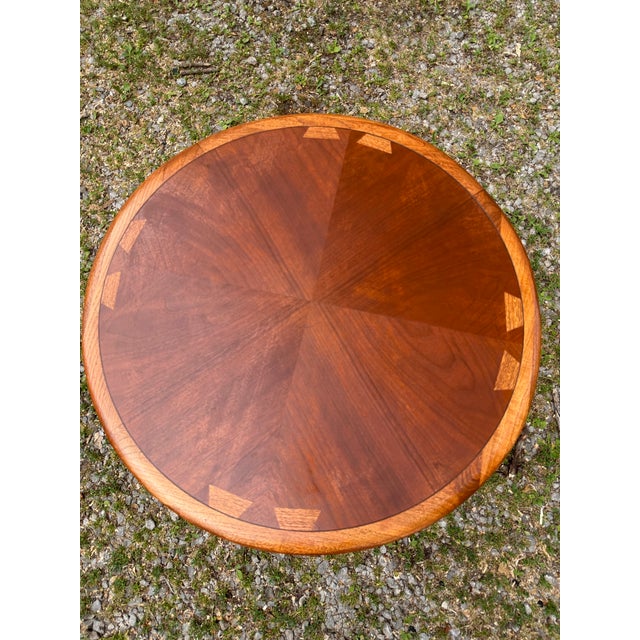Mid-Century Modern 1950s Lane Acclaim Round Side Table For Sale - Image 3 of 12